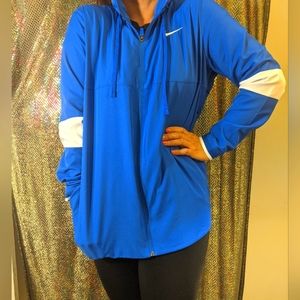 Nike Dri-FIT women's size xtra large jacket.